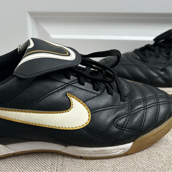 Nike Mens Tiempo Natural III IC 366206-018 Black Running Shoes Lace Up Size 7 - Picture 5 of 12